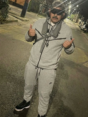 Nicolas-Maduro-Nike-Tech-Fleece-Tracksuit
