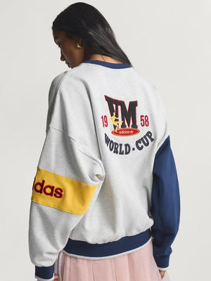 Adidas-Sweden-FIFA-World-Cup-26-Graphic-Long-Sleeve-Sweatshirt