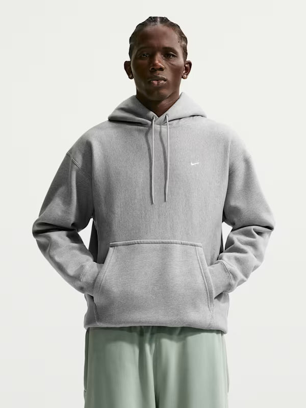 Nike-Solo-Swoosh-Hoodie-Grey