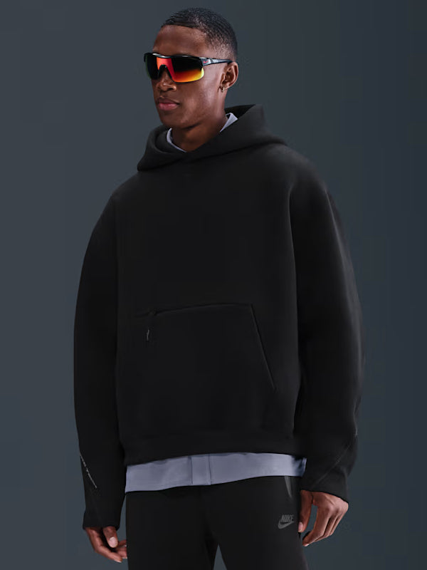 Nike-Tech-Mens-Fleece-Oversized-Hoodie-Black
